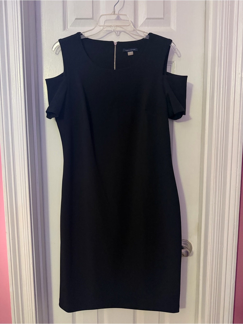 Tommy Hilfiger Black Cold-Shoulder Sheath Dress